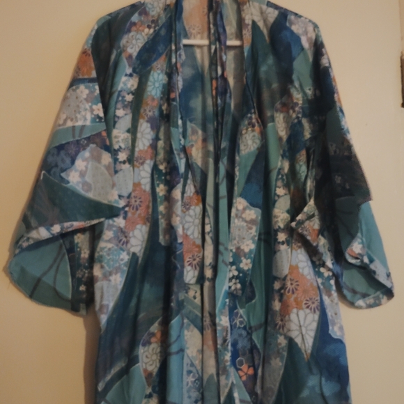 Vtg Japanese Floral Kimono Robe in Blue and Green Size OS - Picture 2 of 10